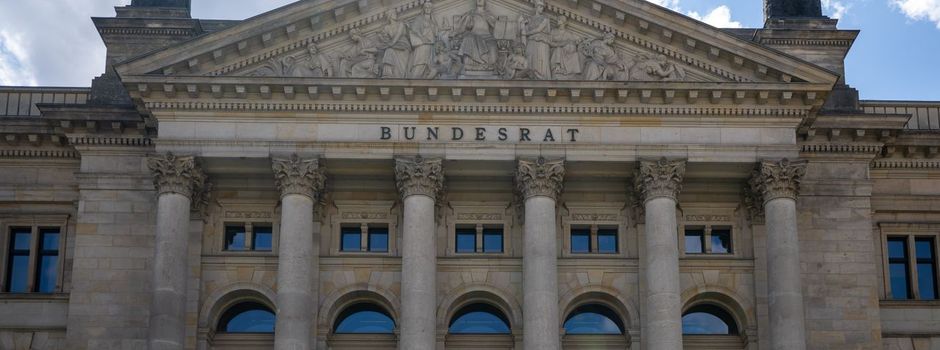 Kretschmann verteidigt Aufweichen der Schuldenbremse