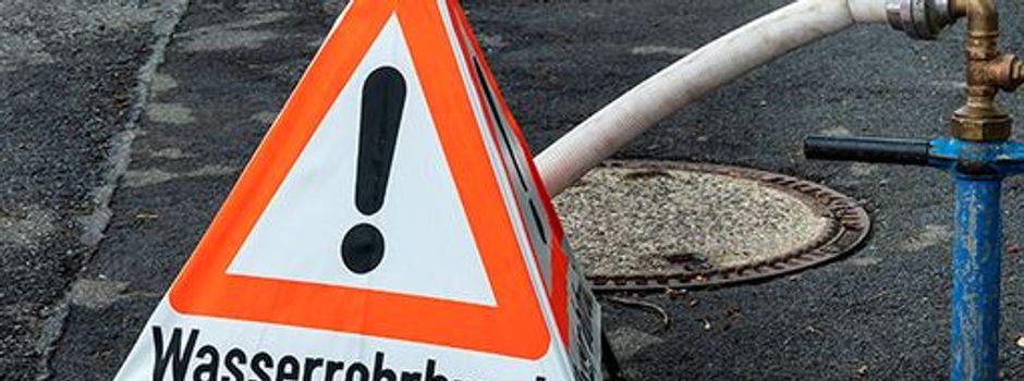 Achtung Wasserrohrbruch in Yach