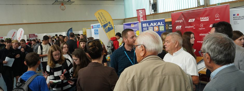 Bilderrückblick: Erfolgreiche Jobbörse in Rehlingen