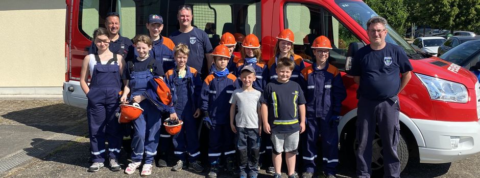 Jugendfeuerwehrausflug zur Feuerwache in Landau