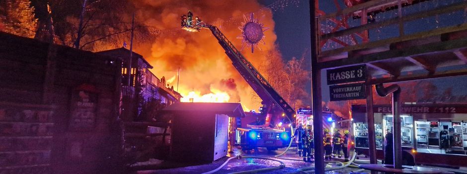 Meterhohe Flammen über «Pullman City» - Millionenschaden