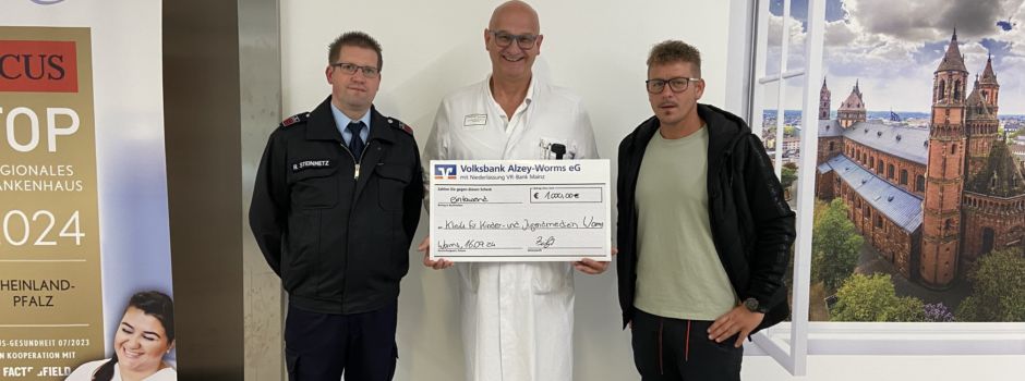 Blaulicht-Läufer in Worms sammeln Geld für kranke Kinder