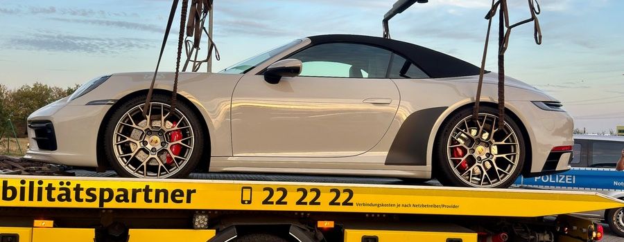Bei Razzia in Wiesbaden und Hessen: Luxus-Autos und Bargeld sichergestellt