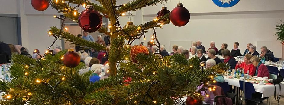 Volles Haus bei der Weihnachtsfeier des Seniorentreffpunkts Wohratal! 