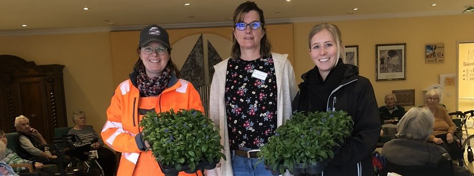 Vergissmeinnicht-Aktion gegen das Vergessen von Menschen mit Demenz