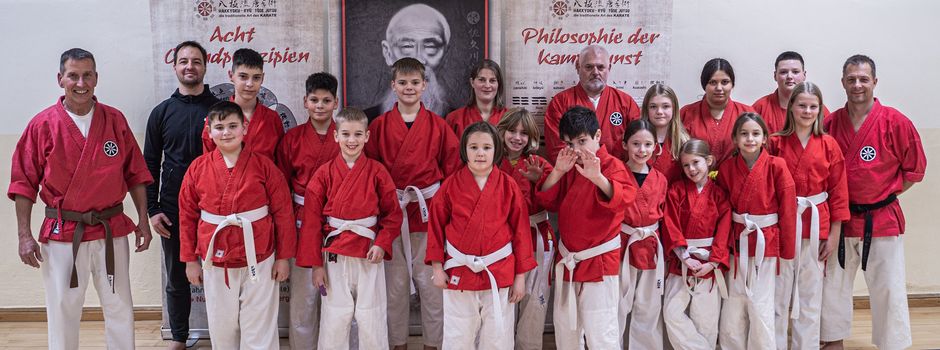 Jahresabschlusstraining im Karate des FC Mündersbach