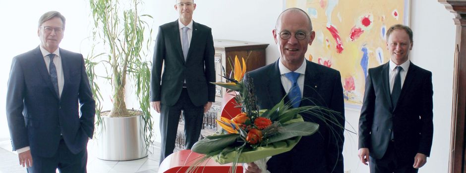 Anzeige: 48 Jahre lang ein Leben für die Sparkasse