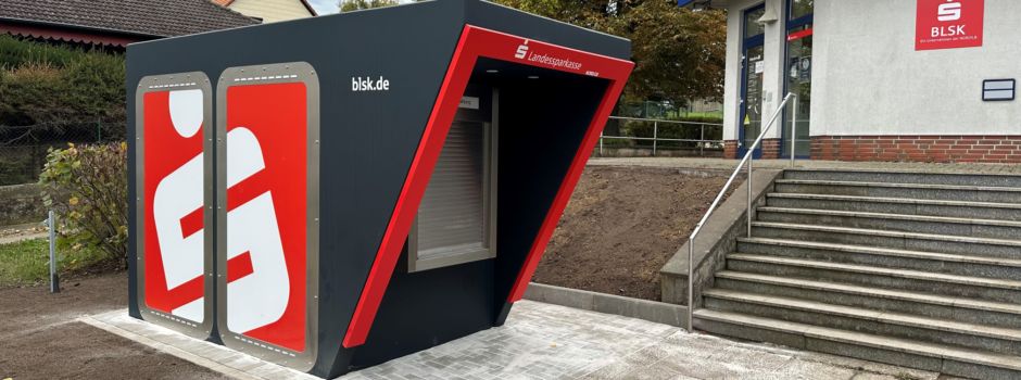 Neuer Bankautomat