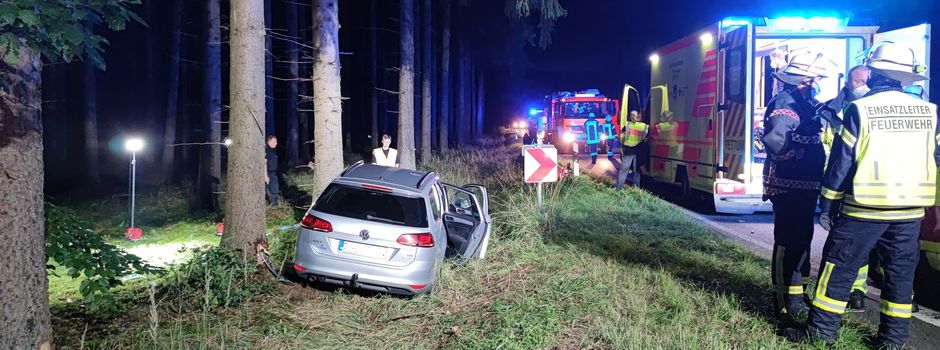 Fahrer eingeklemmt