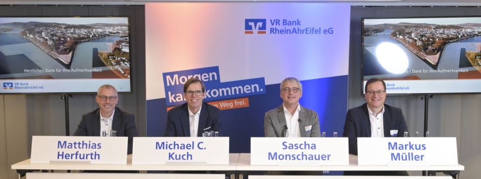 Bilanz 2024: VR Bank RheinAhrEifel präsentiert erfolgreiches Geschäftsjahr