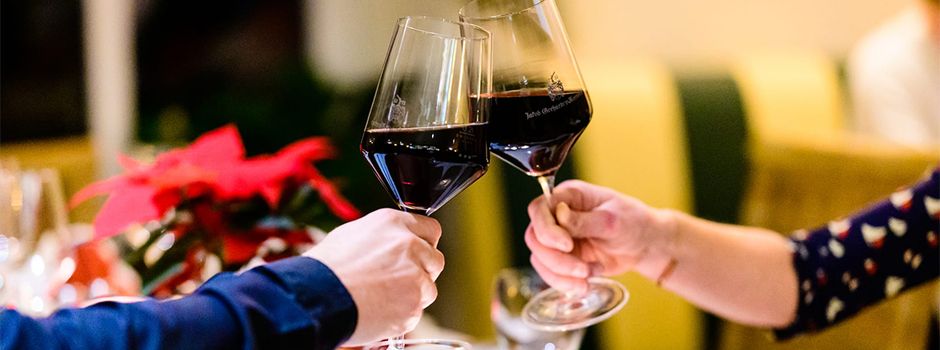 Kulinarischer Winter: Wein- und Parkhotel startet mit Gans, Advents- und Weihnachtsbuffets