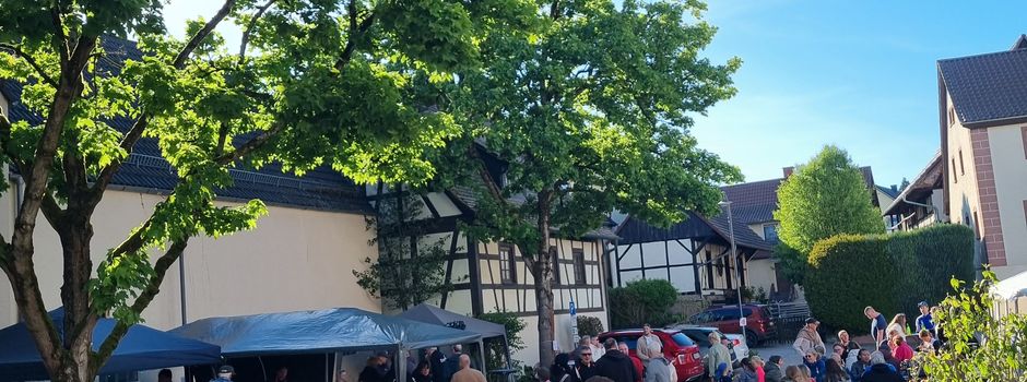 Epfenbacher Maibaumfest: Gelungene Premiere für Tonspur