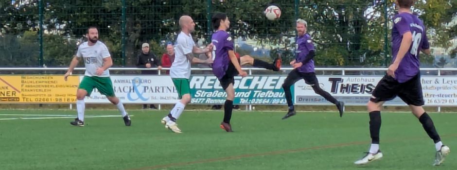 Fußball: Herren dominieren gegen Höhn und werden Tabellenführer