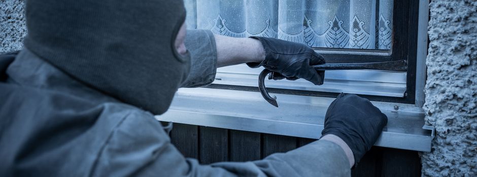 Täter brechen in Einfamilienhaus in der Charlottenstraße in Soltau ein
