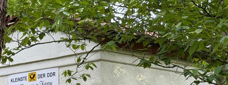 Schmiererein an der kleinen Post in Karow