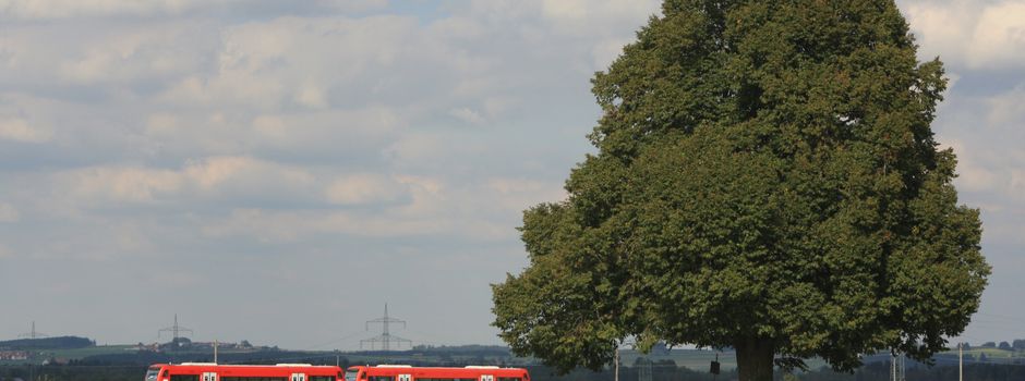 Saisonstart bei der Moorbahn am 1. Mai: Ausflugszüge zwischen Aulendorf, Bad Waldsee und Bad Wurzach
