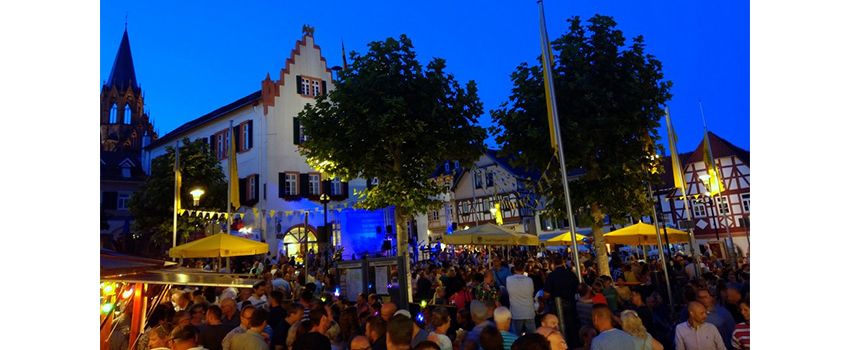 Oppenheimer Weinfest im Zeichen des Jubiläums: Vier Tage Feier zu „800 Jahre Stadtrechte“