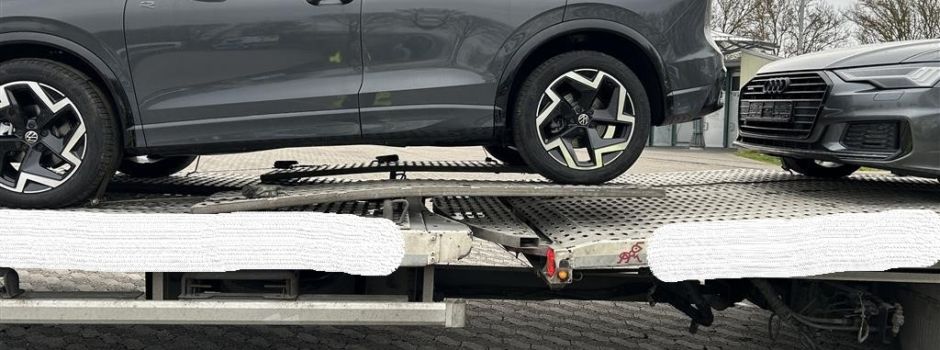 Lkw-Fahrer baut Anhänger um: Polizei stoppt gefährlichen Transport auf A61