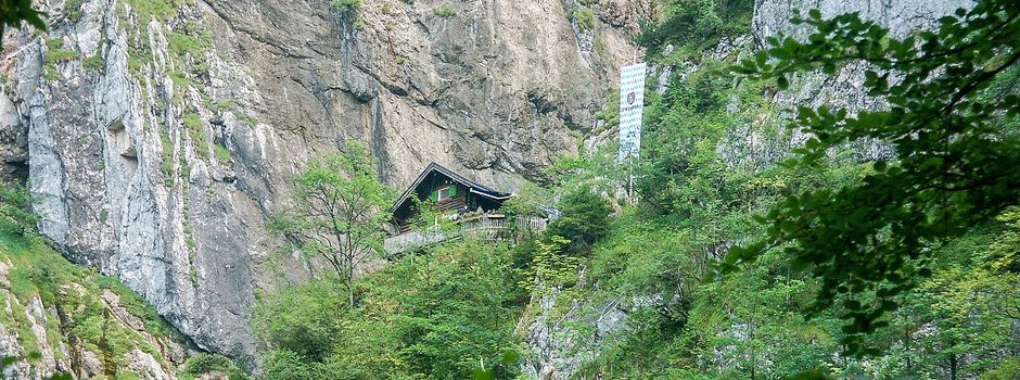 Niersteiner stirbt beim Wandern in Bayern