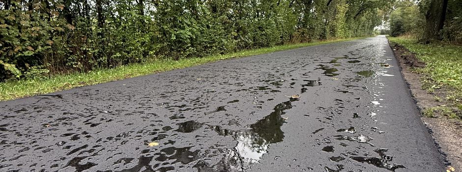 Asphaltierungsarbeiten auf Norderfeld