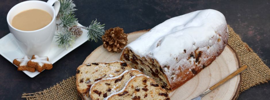 Kaffee, Christstollen und Weihnachtsmusik