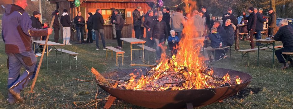 Osterfeuer in Ruthenbeck – gelungener Abend mit vielen Besuchern