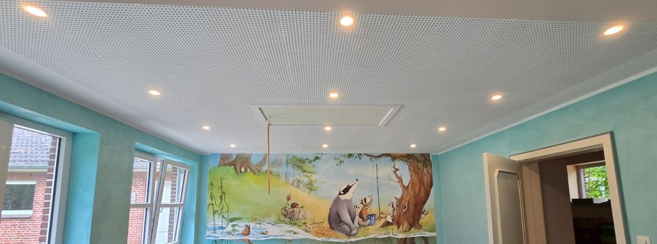 Neue Akustikdecke im Dorfgemeinschaftshaus