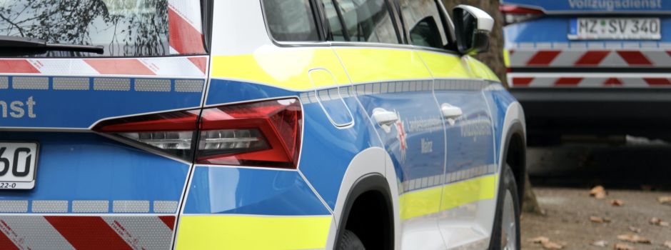 Ordnungsamt-Mitarbeiter erklärt öffentlich Fehler und wird gefeiert