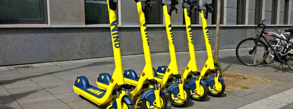 Kinder in Mainz womöglich absichtlich mit E-Scooter angefahren