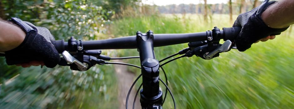 Mit Highspeed auf frisiertem Fahrrad durch Bad Kreuznach: Junge (8) verletzt