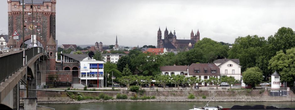 Frauenleiche am Rheinufer bei Worms geborgen