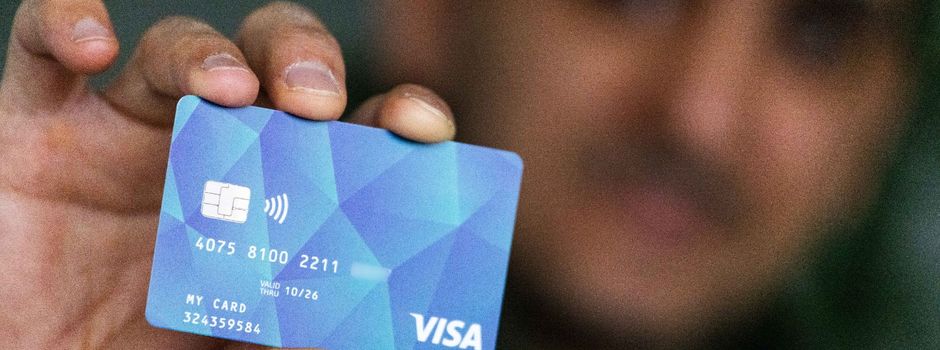 Bundesweite Bezahlkarte für Flüchtlinge kommt