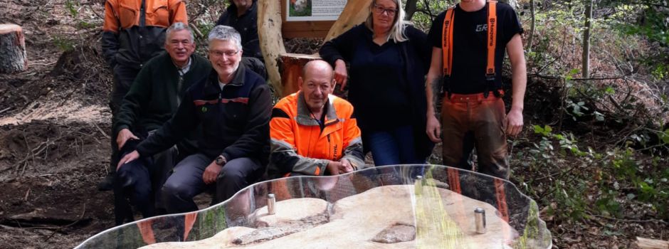 Ältester Fichte im Forstrevier wurde Denkmal gesetzt