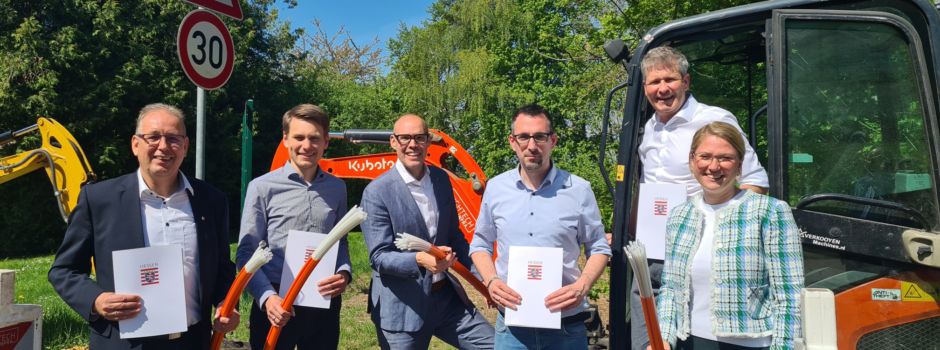 Land Hessen übergibt Förderbescheide für Glasfaserausbau