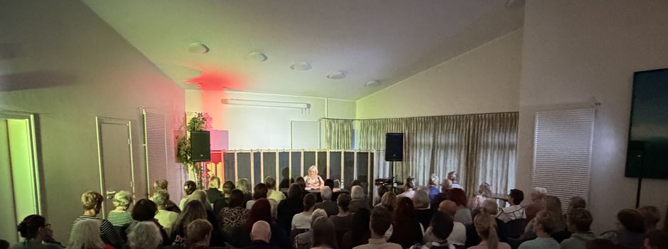 Volles Haus bei Heike Denzau