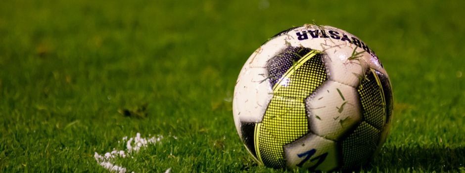 Sieg für die TuS, Vallendarer Handballer erleben Rückschlag und Joppichs Eintritt ins Berufsleben