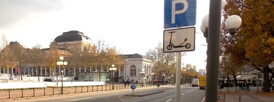 Stadt Wiesbaden greift bei E-Scootern durch