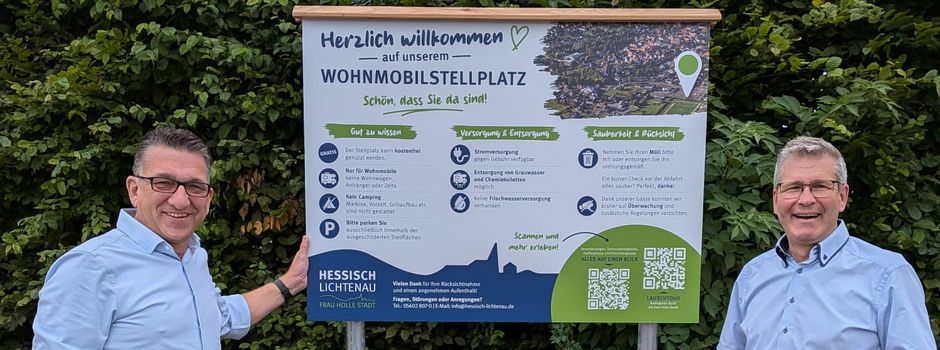 Neue Infotafel am Wohnmobil-Stellplatz