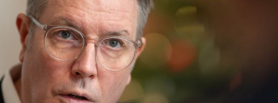 „Braucht es nicht“ – Ex-Regierungschef verzichtete auf Büro