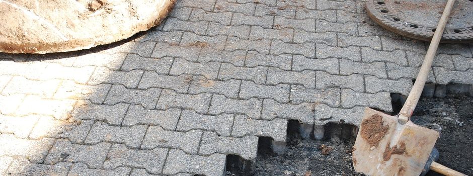 Bauarbeiten in der Warnower Straße in Zernin