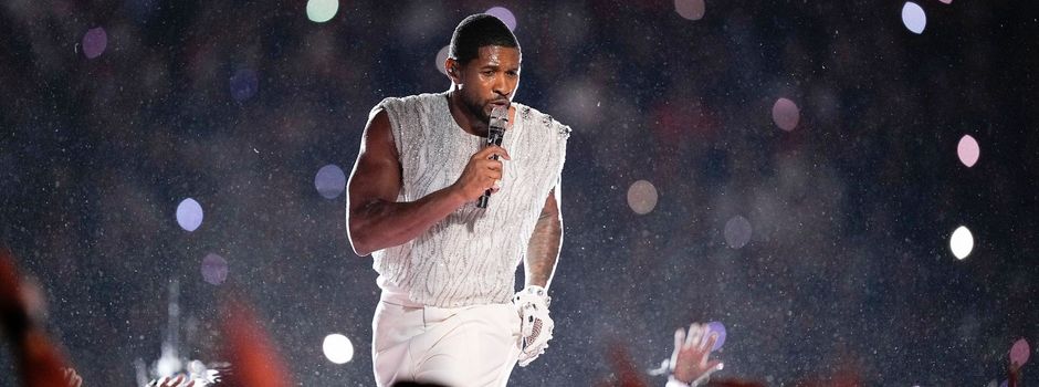 Super Bowl: Usher singt mit Überraschungsgästen