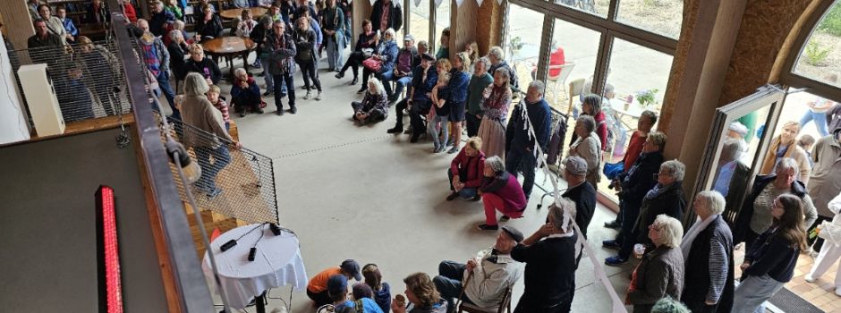 Das kann sich schon sehen lassen: Wesenbergs Brenn:werker feiern mit ihren Mitbürgern das bislang Erreichte