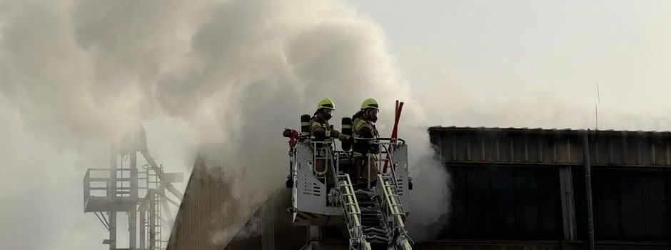 Feuerwehr-Einsatz bei Schwelbrand in Wormser Industriegebiet