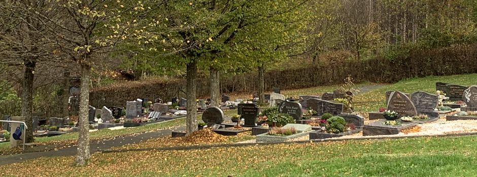 Urnenwiesengräber am Friedhof