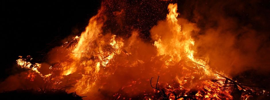 Anmeldeformulare für das Brauchtumsfeuer zum Osterfest