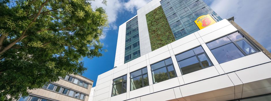 Neues Hotel eröffnet in Koblenz: Aus Super 8 wird Premier Inn