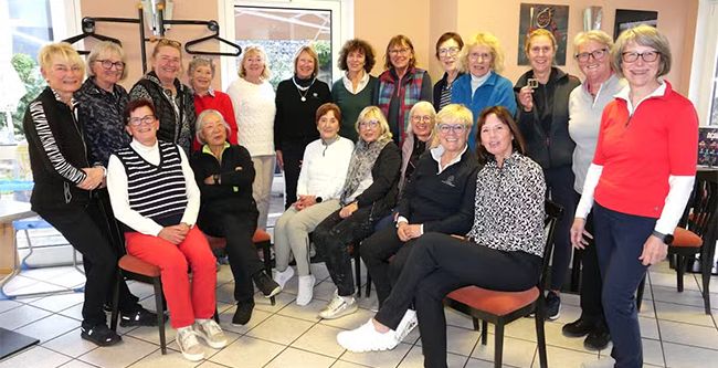 Abgolfen der Damen: Entspannter Chapman Vierer in Herbstfarben
