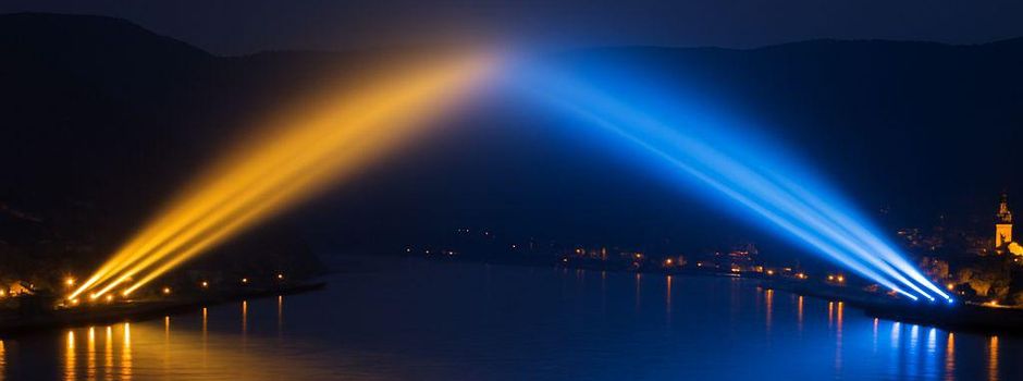 Hildegardbrücke: Lichtkunstaktion entfacht politische Debatte über Rheinquerung