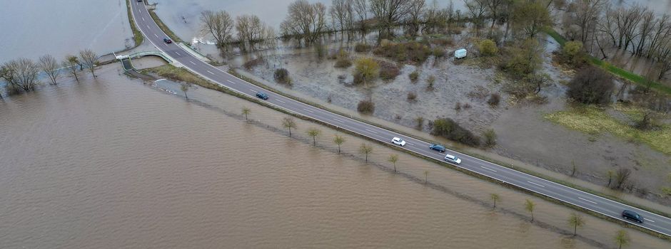 Soldaten im Hochwassereinsatz - Wetterumschwung kommt 
