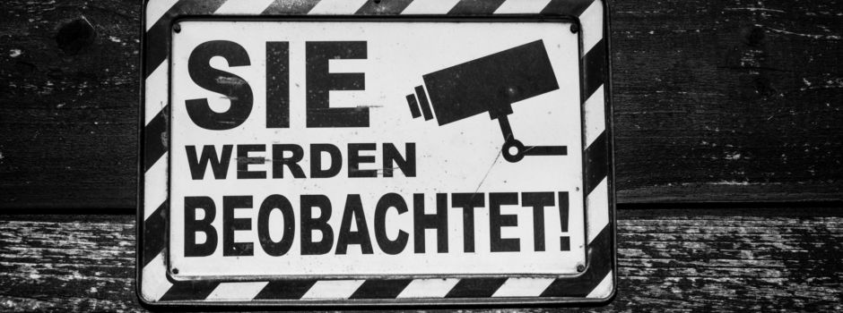 Ladendetektiv ertappt Diebe in Mülheim-Kärlich - Polizei nimmt Mittäter fest